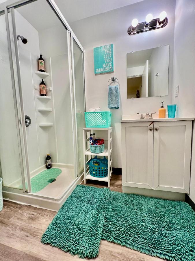 Micro Studio Apartment 10 Minutes Walk To University Of Washington シアトル エクステリア 写真