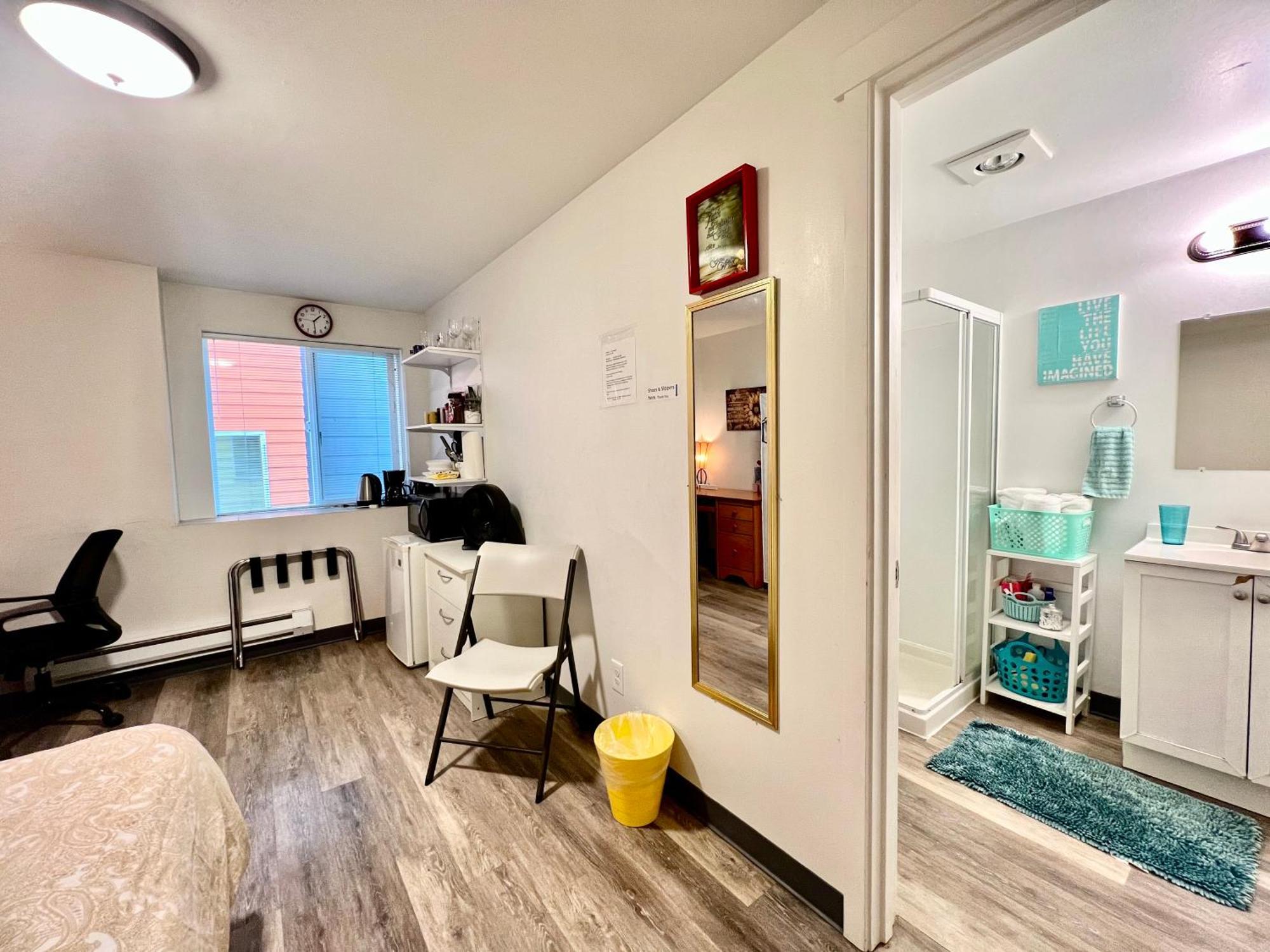 Micro Studio Apartment 10 Minutes Walk To University Of Washington シアトル エクステリア 写真